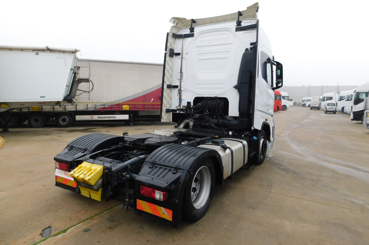 Ford F max ll 4x2 scab e6 12tx2620 - Тягач: фото 3 Ford F max ll 4x2 scab e6 12tx2620 - Тягач: фото 3