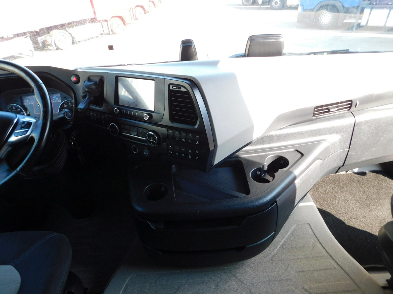 Тягач Ford F max ll 4x2 scab e6 12tx2620: фото 7