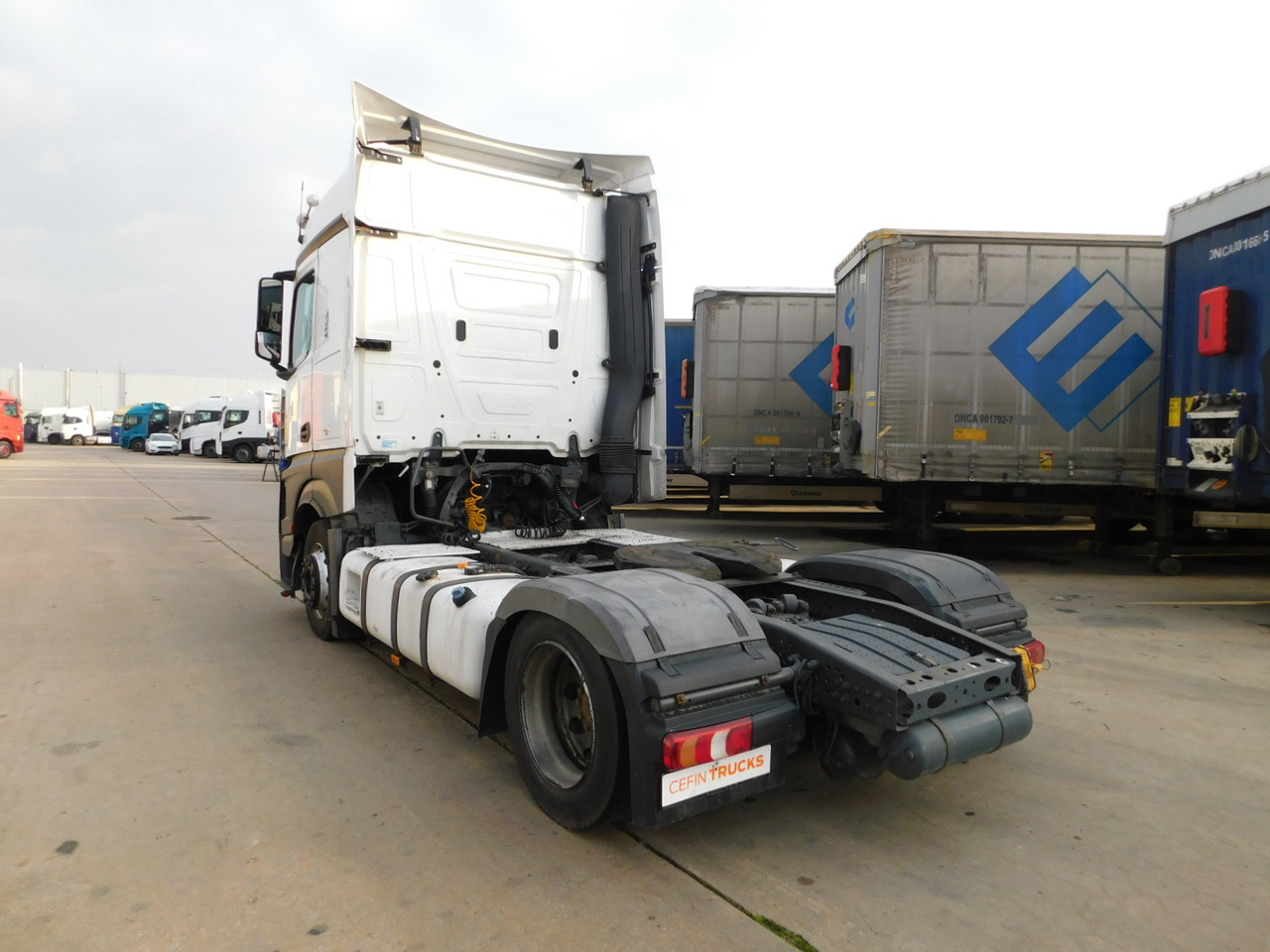Mercedes Actros - Тягач: фото 4 Mercedes Actros - Тягач: фото 4