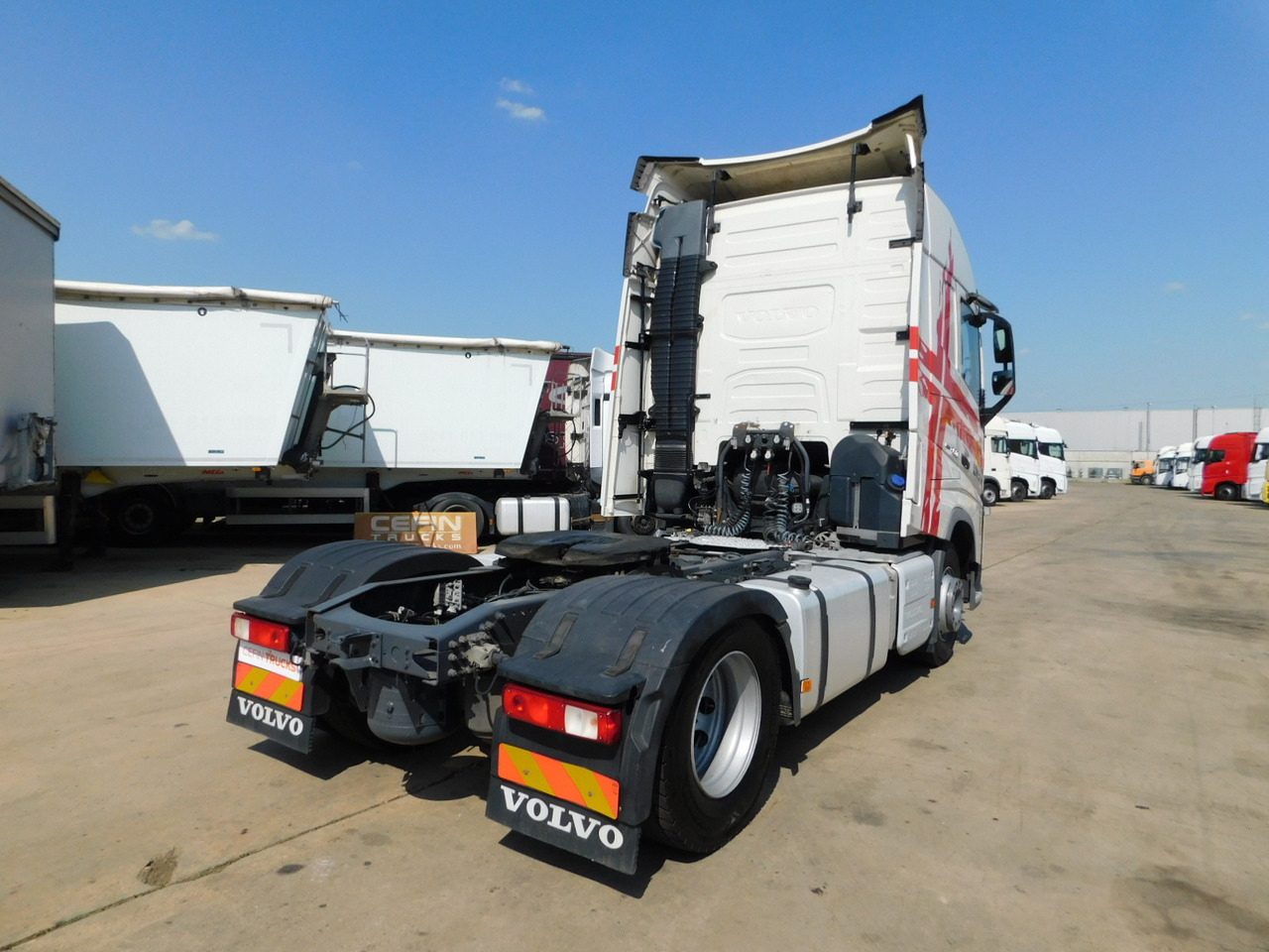 Volvo Fh - Тягач: фото 3 Volvo Fh - Тягач: фото 3