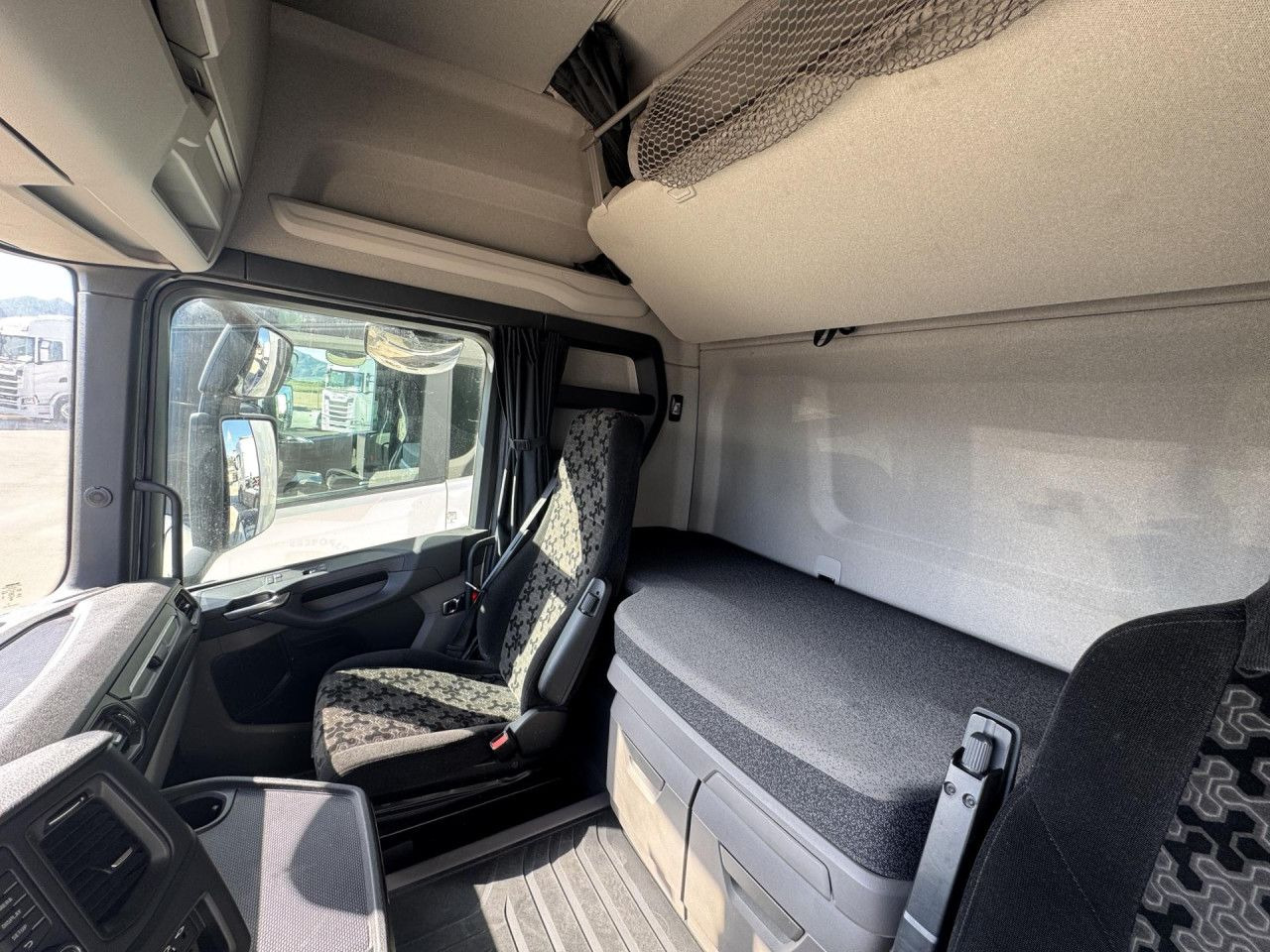 Тягач Scania S 500: фото 13