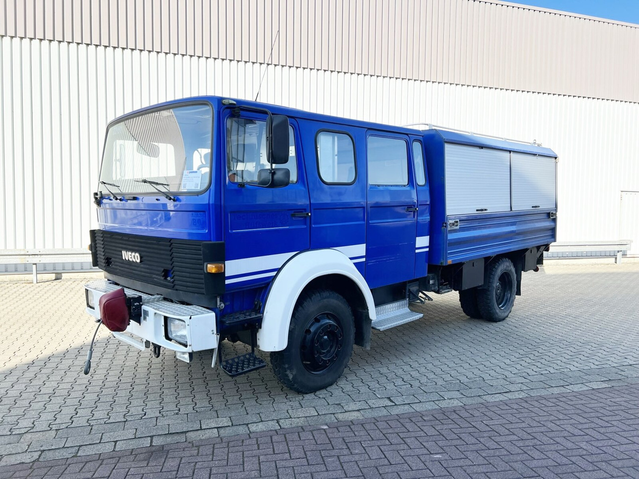 120-23 AW 4x4 Doka 120-23 AW 4x4 Doka, V8-Motor, Gerätewagen, Seilwinde - Пожарная машина: фото 1 120-23 AW 4x4 Doka 120-23 AW 4x4 Doka, V8-Motor, Gerätewagen, Seilwinde - Пожарная машина: фото 1