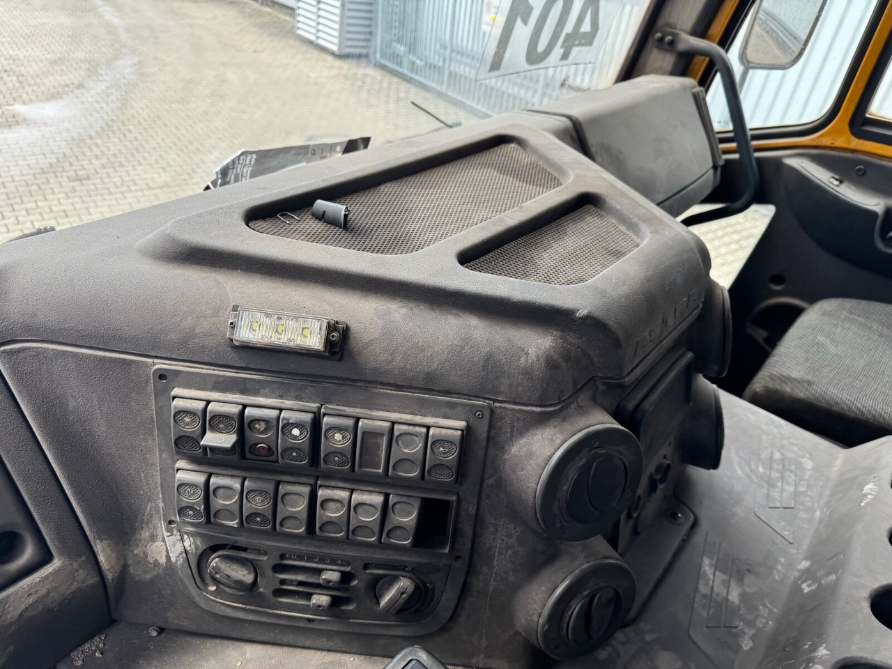 Внедорожный самосвал ASTRA HHD8 86.48-80 8x6 ASTRA HHD8 86.48-80 8x6 Mulde ca. 24m³: фото 6