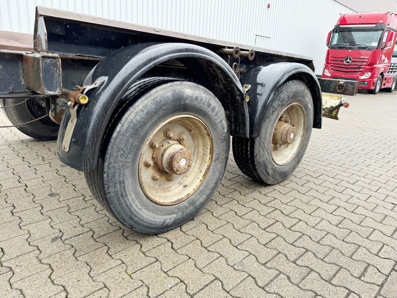 Прицеп мультилифт/ Бункеровоз EACA 135.20 T FUCHS EACA 135.20 T, Absetzanhänger für 1 Mulde: фото 11