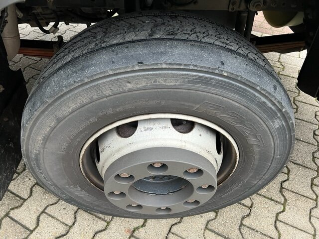 EuroCargo ML140E28 4x2 EuroCargo ML140E28 4x2, 41 cbm - Грузовик с закрытым кузовом: фото 4 EuroCargo ML140E28 4x2 EuroCargo ML140E28 4x2, 41 cbm - Грузовик с закрытым кузовом: фото 4