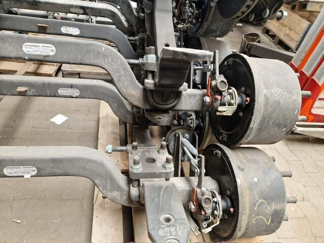 EuroCargo ML160E32 4x2 EuroCargo ML160E32 4x2 mit Teilen für Anhänger und Aufbauten - Автовоз: фото 3 EuroCargo ML160E32 4x2 EuroCargo ML160E32 4x2 mit Teilen für Anhänger und Aufbauten - Автовоз: фото 3