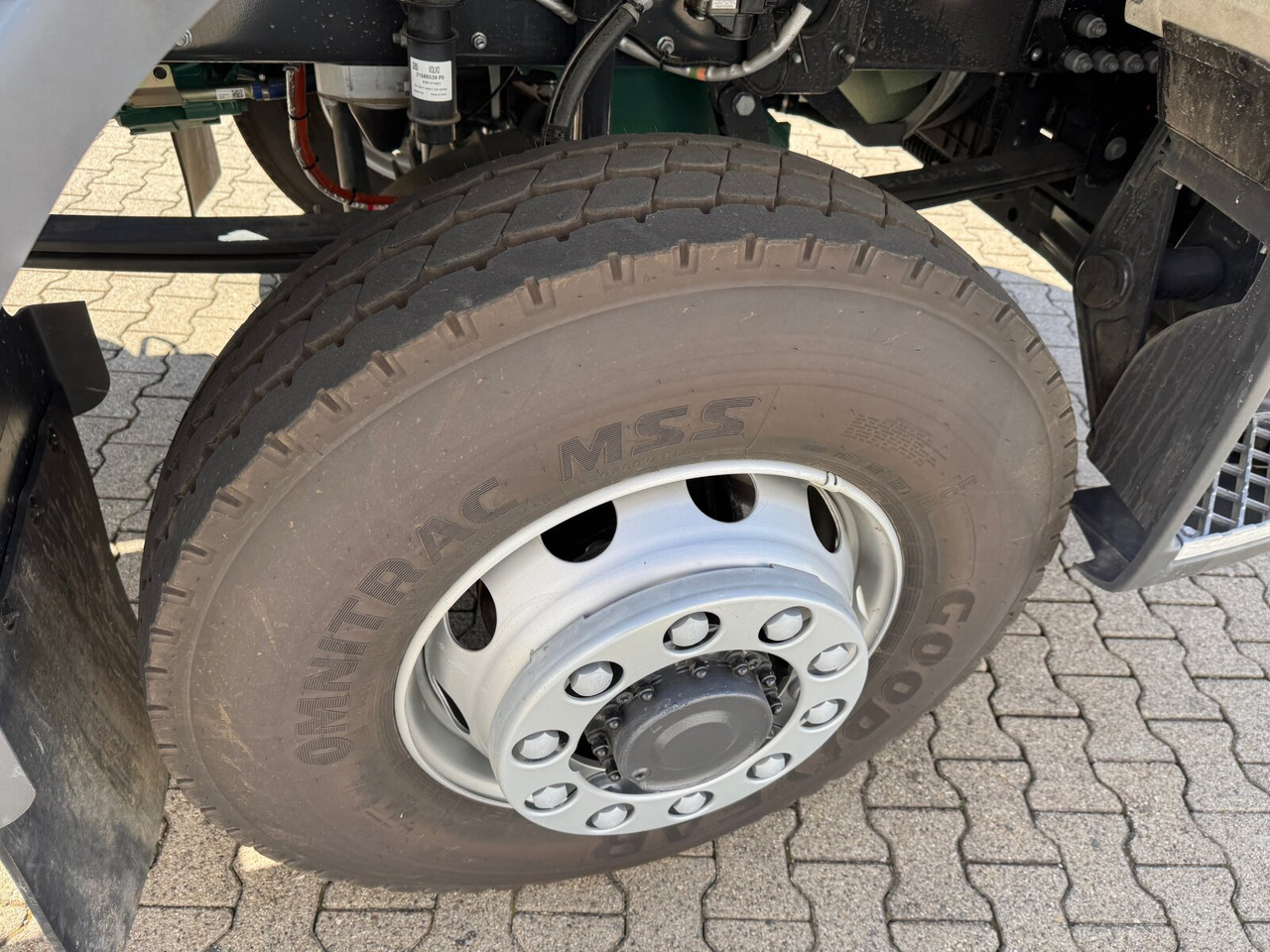 Новый Грузовик-шасси FL 280 4x4 FL 280 4x4, Nebenantrieb: фото 15 Новый Грузовик-шасси FL 280 4x4 FL 280 4x4, Nebenantrieb: фото 15