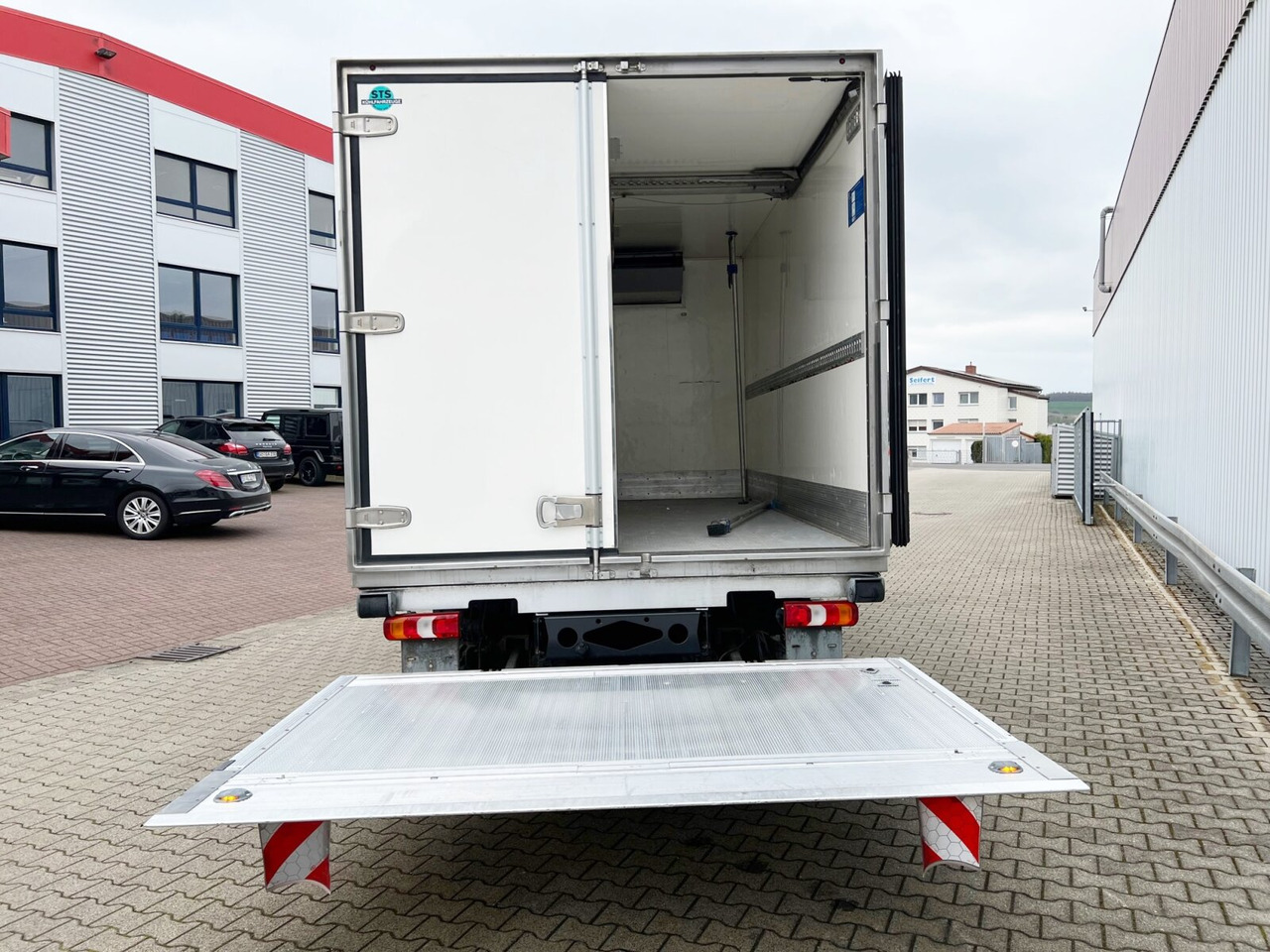 Грузовик Mercedes-Benz Atego 816 L 4x2 Atego 816 L 4x2, Kühlkoffer, ThermoKing, LBW BÄR: фото 14
