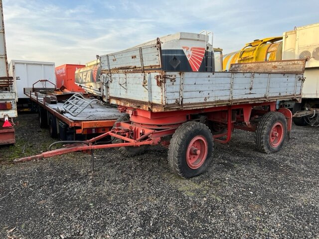 Gummiwagen 3-Seiten-Kippanhänger Gummiwagen 3-Seiten-Kippanhänger - Самосвальный прицеп: фото 1 Gummiwagen 3-Seiten-Kippanhänger Gummiwagen 3-Seiten-Kippanhänger - Самосвальный прицеп: фото 1