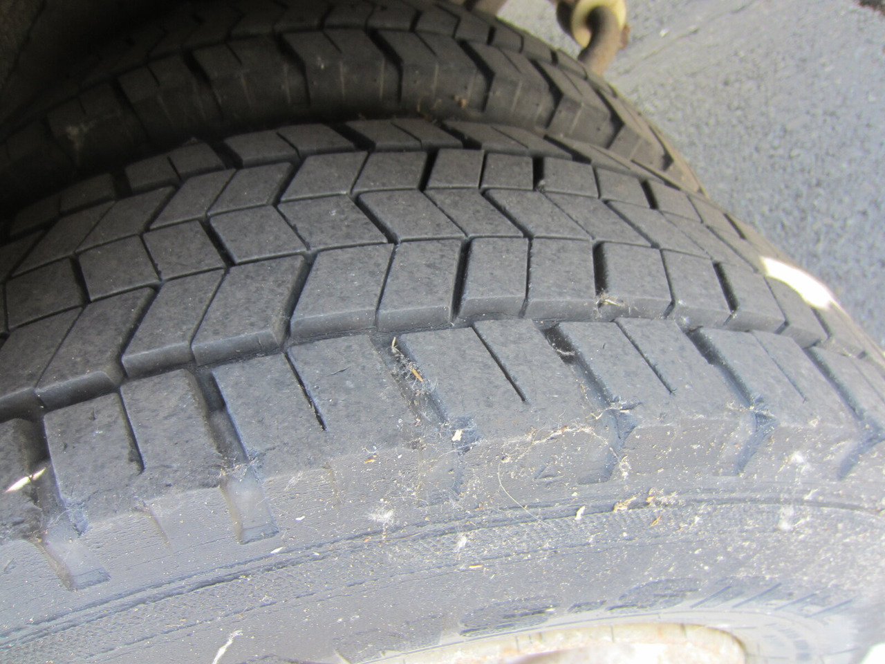 Iveco EuroCargo 80E 15/85 - Грузовик с закрытым кузовом: фото 3 Iveco EuroCargo 80E 15/85 - Грузовик с закрытым кузовом: фото 3