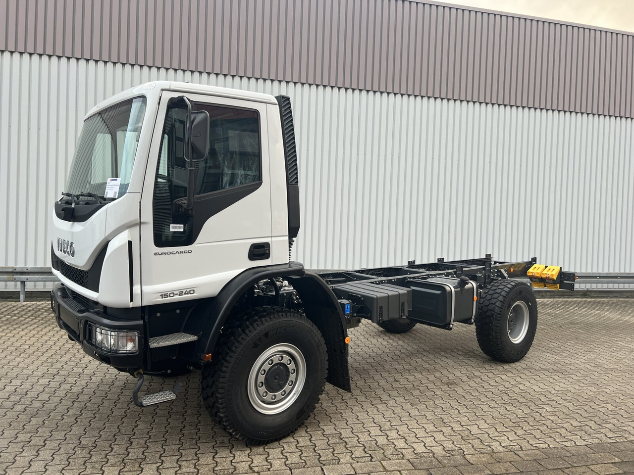 Новый Грузовик-шасси Iveco EuroCargo ML150E24 WS 4x4 EuroCargo ML150E24 WS 4x4, Euro3, mehrfach Vorhanden!: фото 8