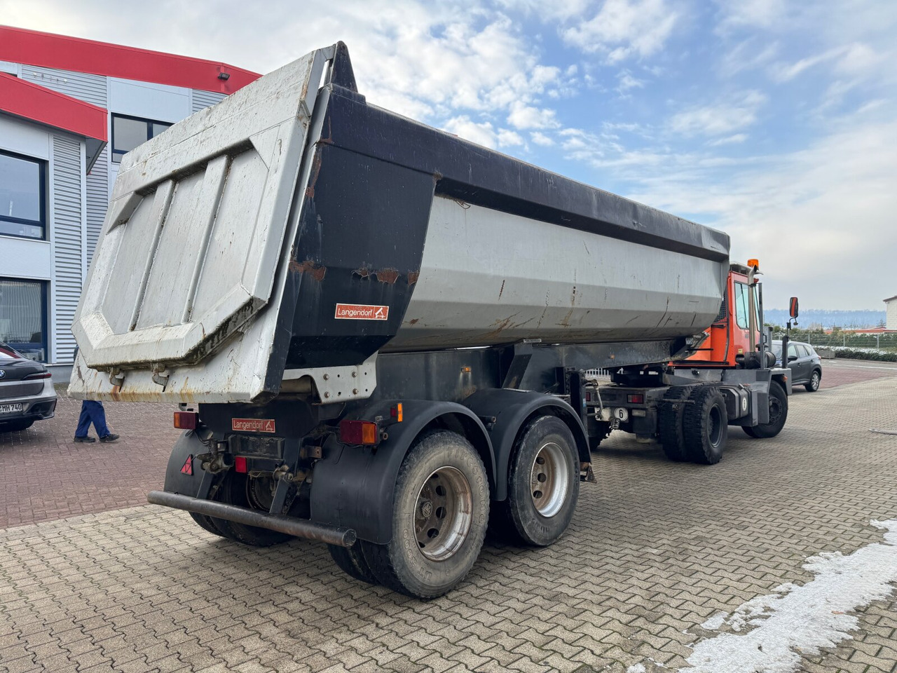 Самосвальный полуприцеп Langendorf SKA-HS 18/27 SKA-HS 18/27, Stahlmulde ca. 24m³: фото 7 Самосвальный полуприцеп Langendorf SKA-HS 18/27 SKA-HS 18/27, Stahlmulde ca. 24m³: фото 7