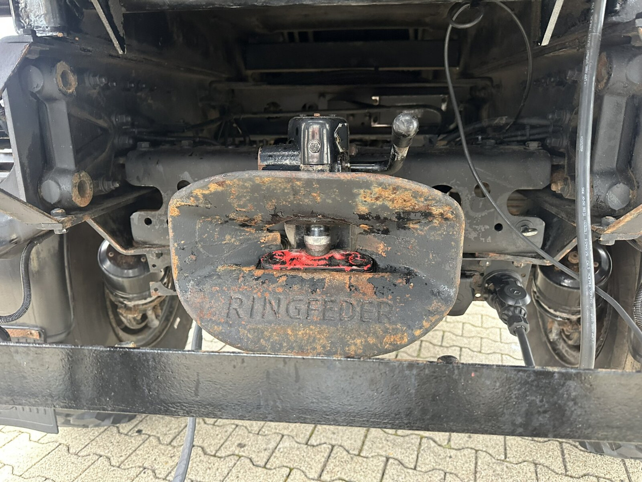 Unimog U500 4x4 U500 4x4 405/40 mit Heckkran Hiab 077-1 HiDuo, absattelbar, Funk - Лёгкий коммерческий автомобиль: фото 4 Unimog U500 4x4 U500 4x4 405/40 mit Heckkran Hiab 077-1 HiDuo, absattelbar, Funk - Лёгкий коммерческий автомобиль: фото 4