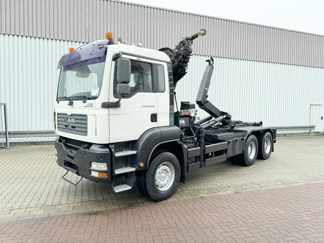 Крюковой мультилифт, Автоманипулятор MAN TGA 33.350 6X4 BB TGA 33.350 6X4 BB mit Kran Hiab 166 E-3 HiDuo, Funk: фото 8 Крюковой мультилифт, Автоманипулятор MAN TGA 33.350 6X4 BB TGA 33.350 6X4 BB mit Kran Hiab 166 E-3 HiDuo, Funk: фото 8