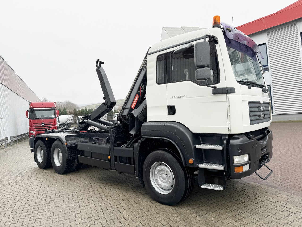 Крюковой мультилифт, Автоманипулятор MAN TGA 33.350 6X4 BB TGA 33.350 6X4 BB mit Kran Hiab 166 E-3 HiDuo, Funk: фото 10 Крюковой мультилифт, Автоманипулятор MAN TGA 33.350 6X4 BB TGA 33.350 6X4 BB mit Kran Hiab 166 E-3 HiDuo, Funk: фото 10