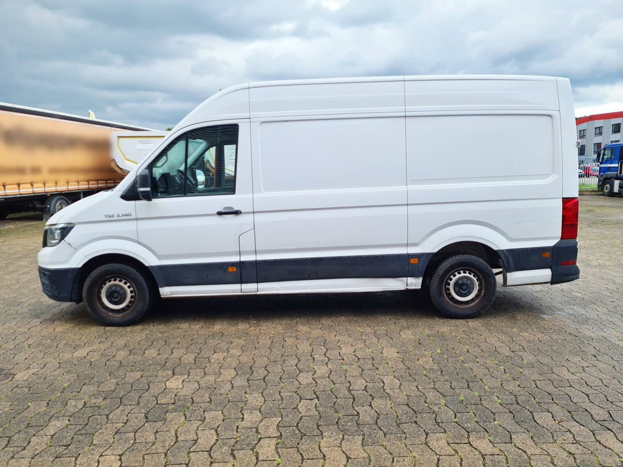 Фото интерьера 1: Цельнометаллический фургон MAN TGE 3.140 4x2 SB TGE 3.140 4x2 SB, Hochdach