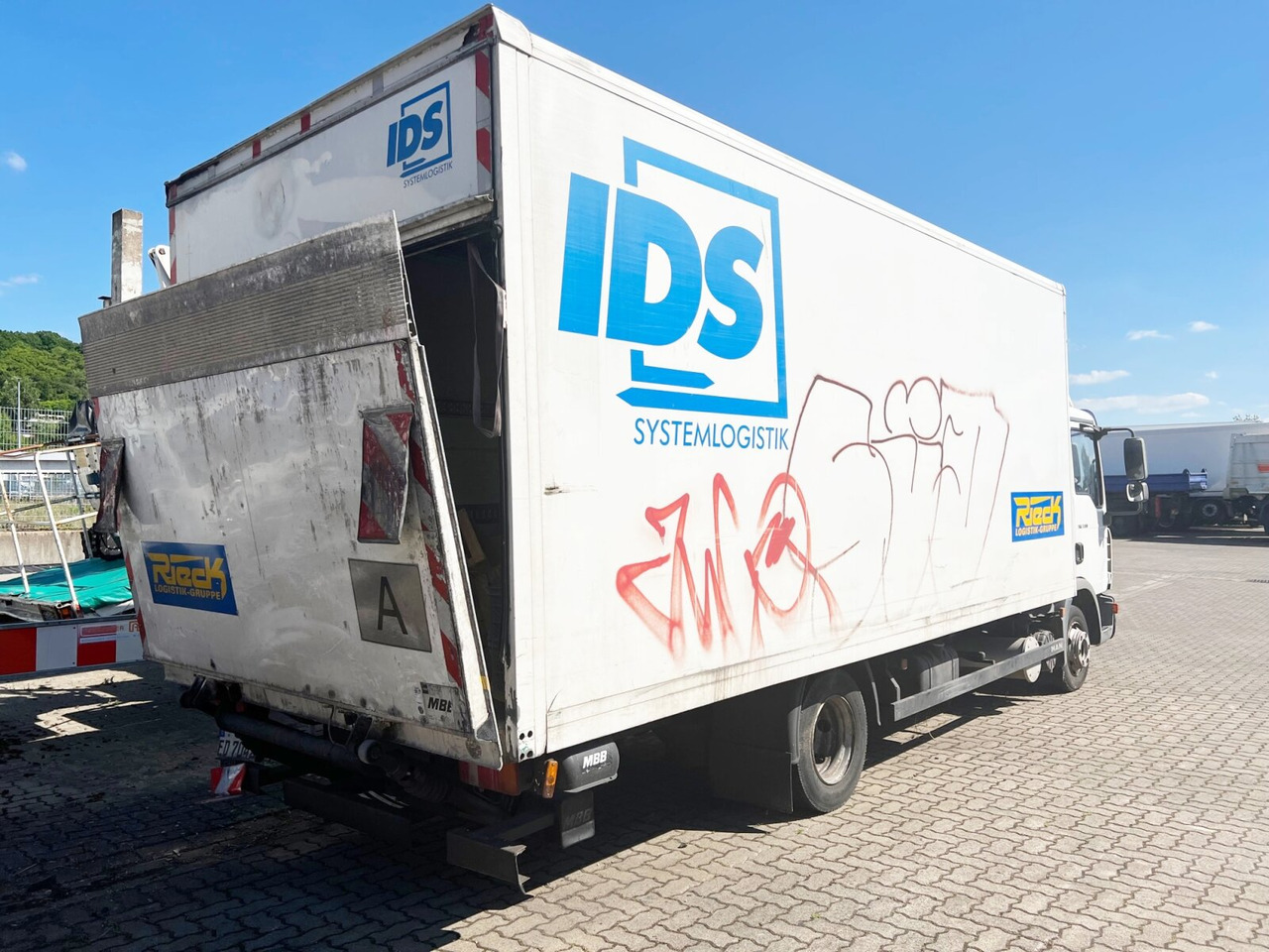 MAN TGL 7.150 4x2 BL TGL 7.150 4X2 BL mit MBB LBW - Грузовик с закрытым кузовом: фото 5 MAN TGL 7.150 4x2 BL TGL 7.150 4X2 BL mit MBB LBW - Грузовик с закрытым кузовом: фото 5