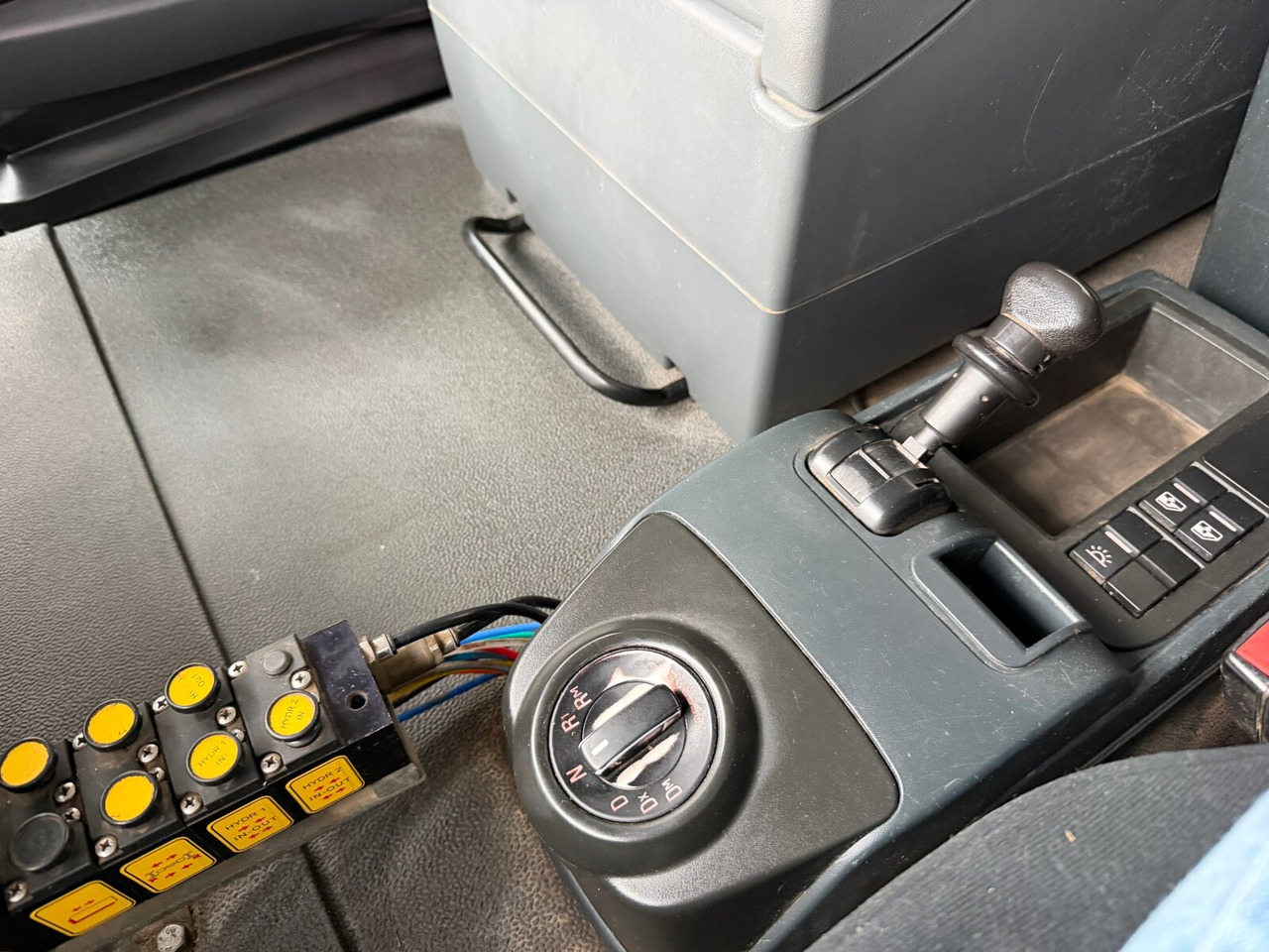 MAN TGS 26.480 6x4 BL TGS 26.480 6x4 BL, Motorabtrieb, Navi, Intarder, Hyva 20.60 S - Крюковой мультилифт: фото 3 MAN TGS 26.480 6x4 BL TGS 26.480 6x4 BL, Motorabtrieb, Navi, Intarder, Hyva 20.60 S - Крюковой мультилифт: фото 3