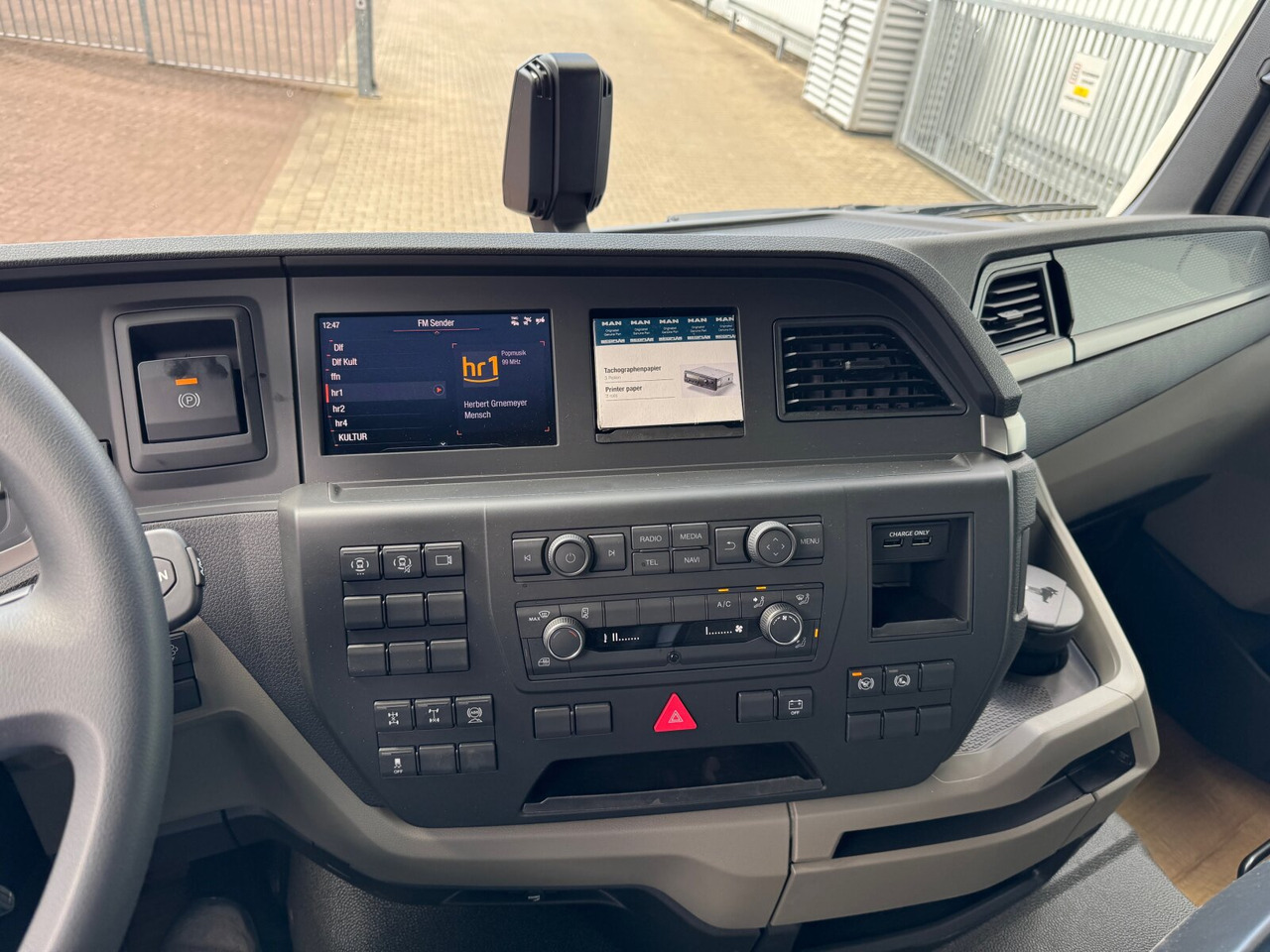 MAN TGS 41.440/480 8x4 BB TGS 41.440/480 8x4 BB - Крюковой мультилифт: фото 5 MAN TGS 41.440/480 8x4 BB TGS 41.440/480 8x4 BB - Крюковой мультилифт: фото 5