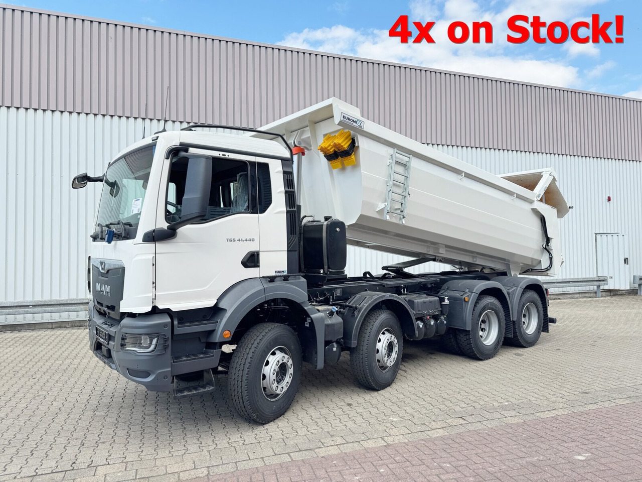 MAN TGS 41.440/480 8x4 BB TGS 41.440/480 8x4 BB, Mulde ca. 16m³ mit hydraulischer Heckklappe, mehrfach VORHANDEN - Грузовик-шасси: фото 1 MAN TGS 41.440/480 8x4 BB TGS 41.440/480 8x4 BB, Mulde ca. 16m³ mit hydraulischer Heckklappe, mehrfach VORHANDEN - Грузовик-шасси: фото 1