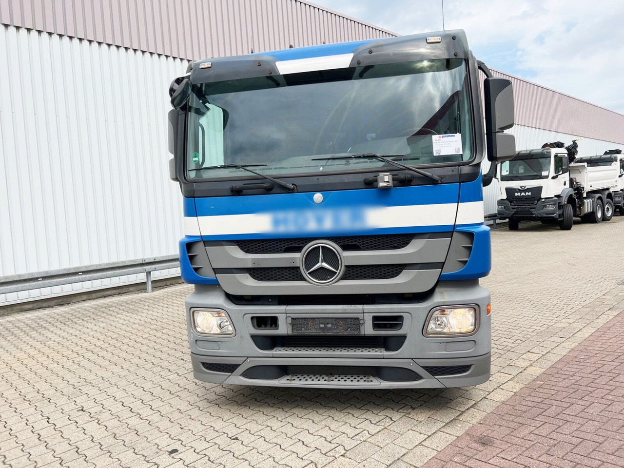 Грузовик-цистерна Mercedes-Benz Actros 1841 L 4x2 Actros 1841 L 4x2, Esterer-Tankaufbau, 3 Kammern, 14.000l, ADR: фото 7