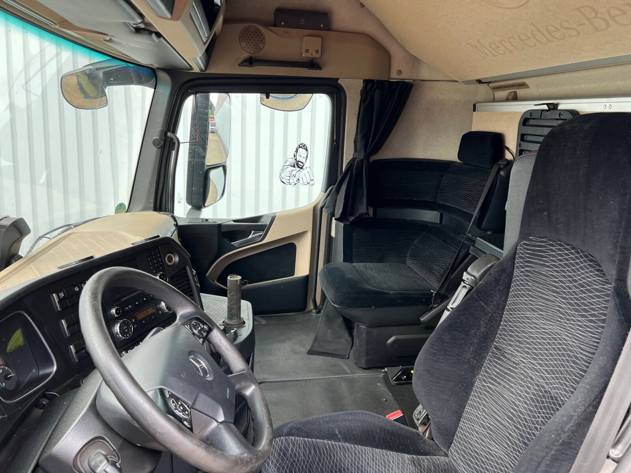 Mercedes-Benz Actros 2542/48 L/nR 6x2 Actros 2542/48 L/nR 6x2, Retarder, Standklima, StreamSpace, SoloStar - Грузовик-контейнеровоз/ Сменный кузов: фото 2 Mercedes-Benz Actros 2542/48 L/nR 6x2 Actros 2542/48 L/nR 6x2, Retarder, Standklima, StreamSpace, SoloStar - Грузовик-контейнеровоз/ Сменный кузов: фото 2