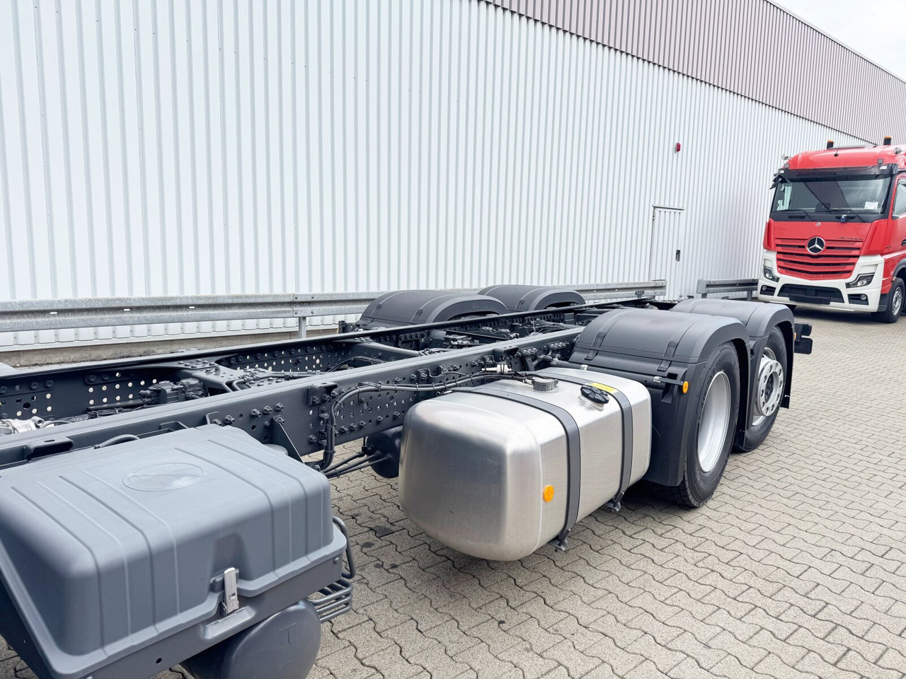 Новый Грузовик-шасси Mercedes-Benz Actros 2546 L 6x2 Actros 2546 L 6x2, Retarder, Lenk-/Lift, LED, Navi, ADR, MirrorCam, MultimediaCockpit: фото 14