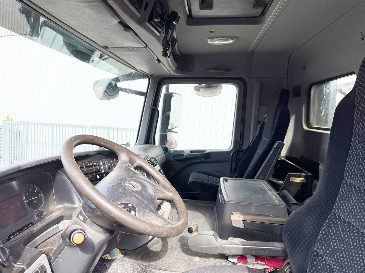 Mercedes-Benz Actros 2646 K 6x4 Actros 2646 K 6x4, Retarder, Bordmatik - Самосвал: фото 4 Mercedes-Benz Actros 2646 K 6x4 Actros 2646 K 6x4, Retarder, Bordmatik - Самосвал: фото 4