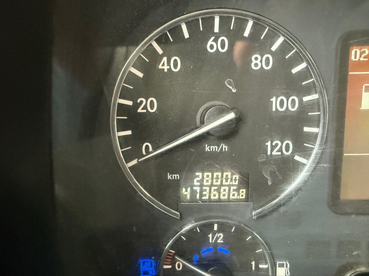 Mercedes-Benz Actros 3241 K 8x4/4 Actros 3241 K 8x4/4, Bordmatik - Самосвал: фото 4 Mercedes-Benz Actros 3241 K 8x4/4 Actros 3241 K 8x4/4, Bordmatik - Самосвал: фото 4