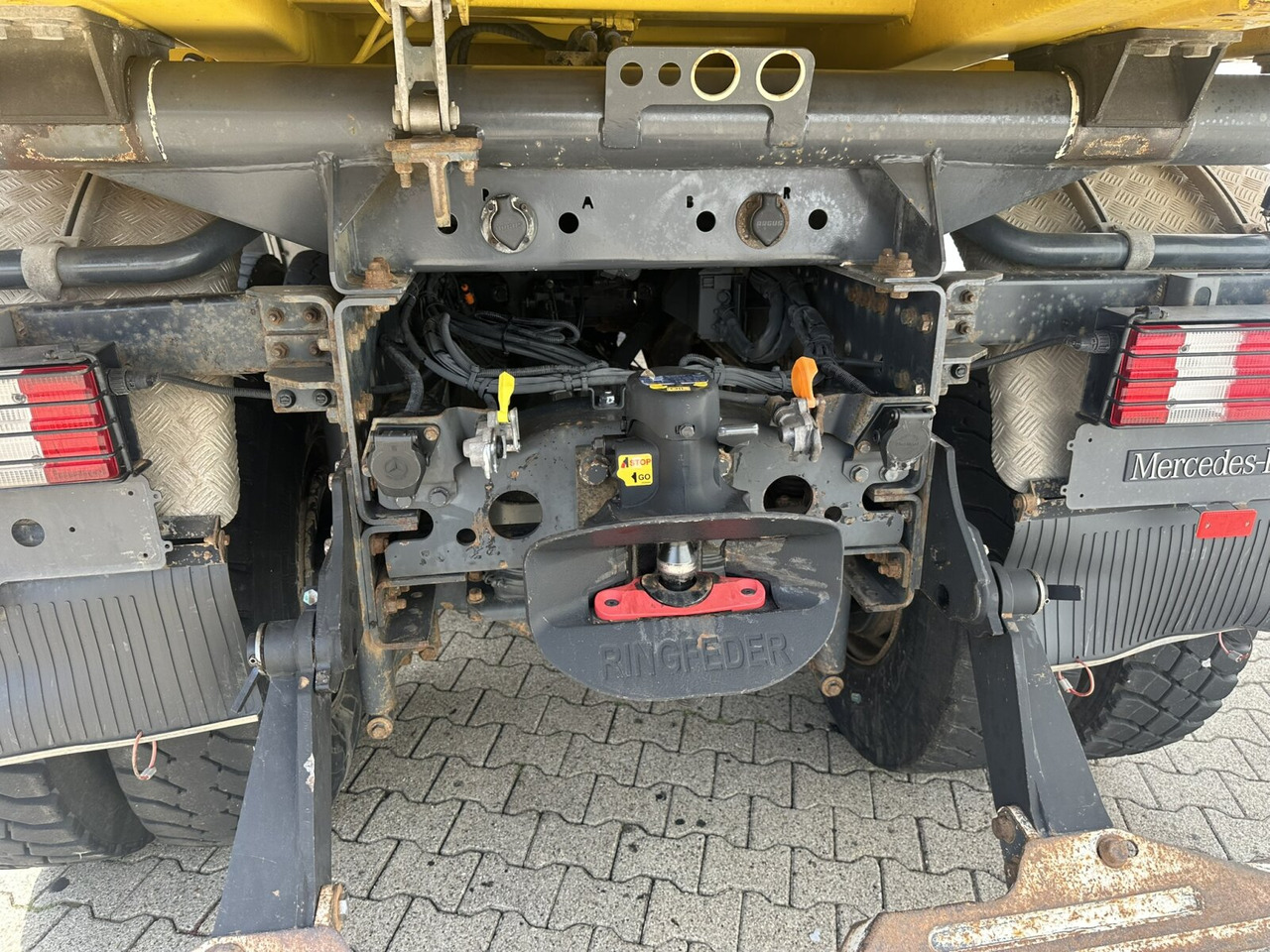 Mercedes-Benz Actros 3348 AK 6x6 Actros 3348 AK 6x6, Bordmatik links - Самосвал: фото 2 Mercedes-Benz Actros 3348 AK 6x6 Actros 3348 AK 6x6, Bordmatik links - Самосвал: фото 2