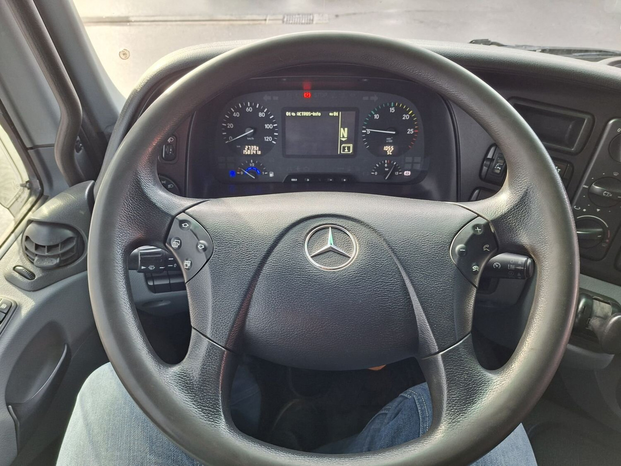 Mercedes-Benz Actros 4146 K 8x4/4 Actros 4146 K 8x4/4, Retarder, Kran Hiab XS 477 E-7 HiPro, Bj. 2010, Flyjib, Seilwinde, Funk - Крюковой мультилифт, Автоманипулятор: фото 4 Mercedes-Benz Actros 4146 K 8x4/4 Actros 4146 K 8x4/4, Retarder, Kran Hiab XS 477 E-7 HiPro, Bj. 2010, Flyjib, Seilwinde, Funk - Крюковой мультилифт, Автоманипулятор: фото 4