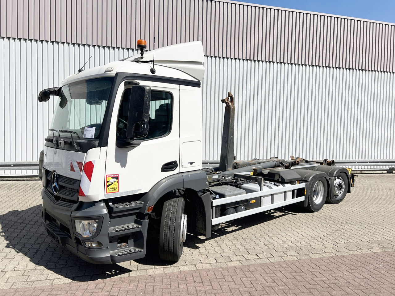 Mercedes-Benz Antos 2543 L 6x2 Antos 2543 L 6x2, Lenk-/Liftachse - Крюковой мультилифт: фото 1 Mercedes-Benz Antos 2543 L 6x2 Antos 2543 L 6x2, Lenk-/Liftachse - Крюковой мультилифт: фото 1