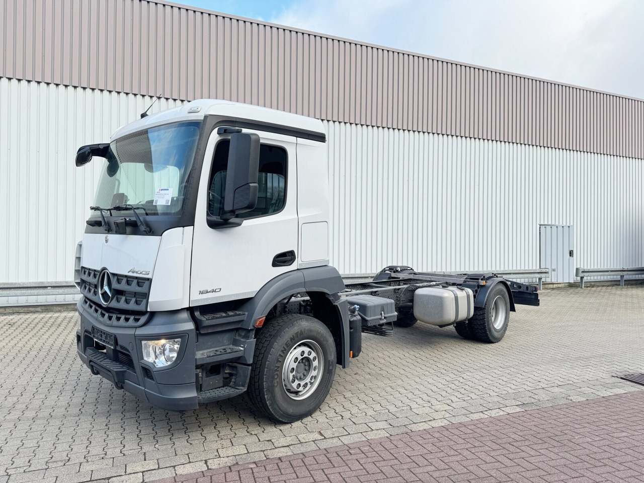 Автоманипулятор Mercedes-Benz Arocs 1840 L 4x2 Arocs 1840 L 4x2, Kran Palfinger PK12001L, Hochstand: фото 8 Автоманипулятор Mercedes-Benz Arocs 1840 L 4x2 Arocs 1840 L 4x2, Kran Palfinger PK12001L, Hochstand: фото 8