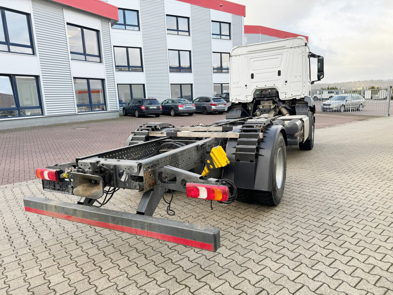 Автоманипулятор Mercedes-Benz Arocs 1840 L 4x2 Arocs 1840 L 4x2, Kran Palfinger PK12001L, Hochstand: фото 11 Автоманипулятор Mercedes-Benz Arocs 1840 L 4x2 Arocs 1840 L 4x2, Kran Palfinger PK12001L, Hochstand: фото 11