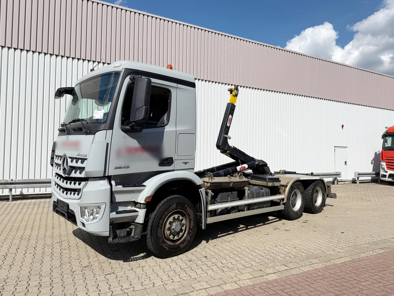 Mercedes-Benz Arocs 2643 LK 6x6 HAD Arocs 2643 LK 6x6 HAD, HydroDrive, Navi - Крюковой мультилифт: фото 1 Mercedes-Benz Arocs 2643 LK 6x6 HAD Arocs 2643 LK 6x6 HAD, HydroDrive, Navi - Крюковой мультилифт: фото 1