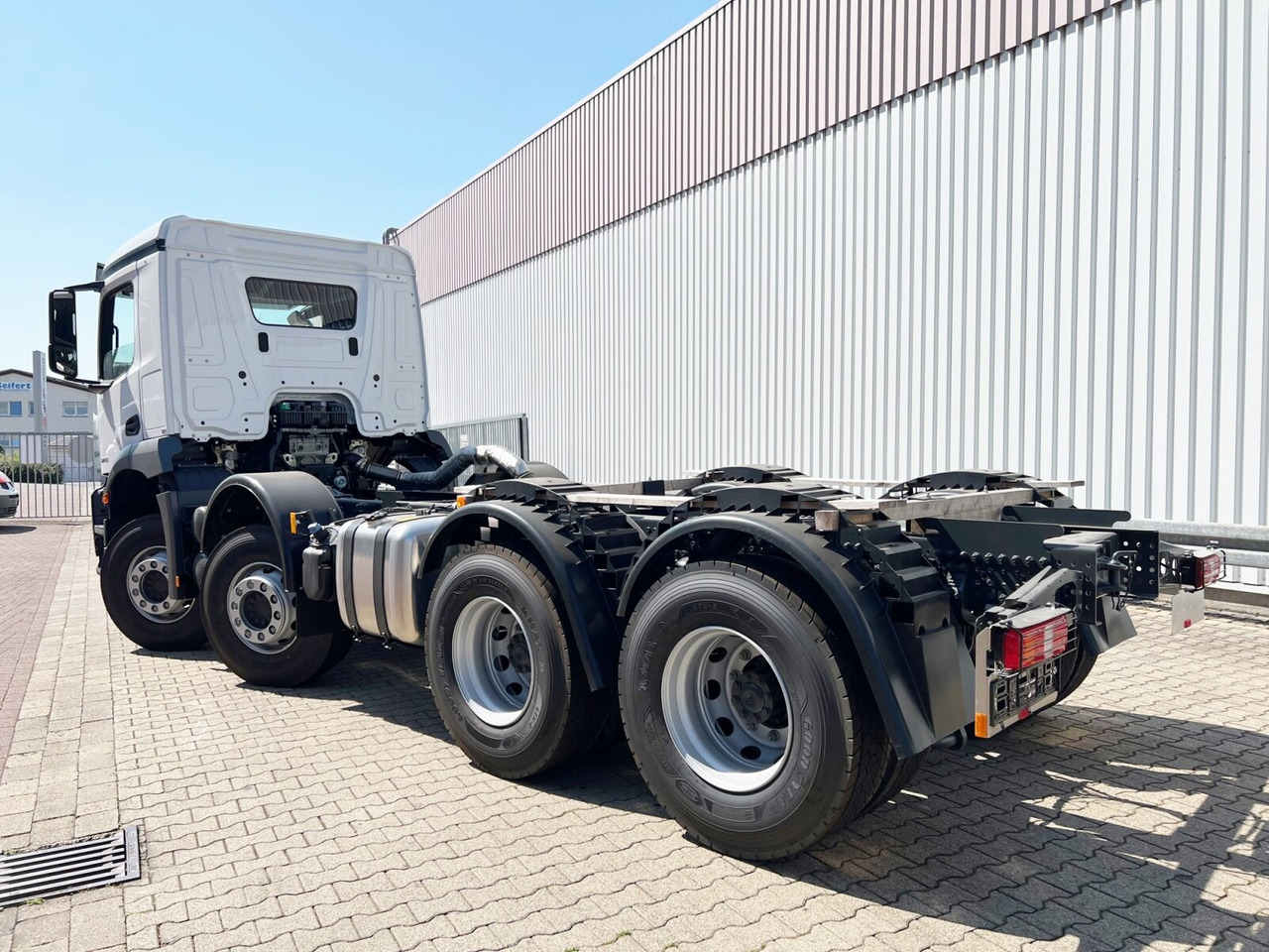 Новый Самосвал Mercedes-Benz Arocs 3240 8x4 Arocs 3240 8x4, Meiller 3-Seiten Kipper, ca. 14m³: фото 12