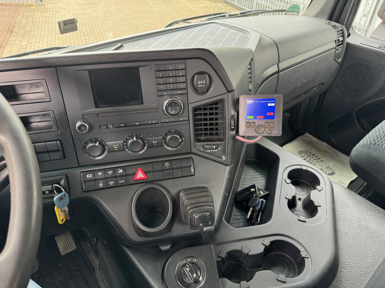 Mercedes-Benz Arocs 3243 LK 8x4/4 Arocs 3243 LK 8x4/4, Motorabtrieb - Крюковой мультилифт: фото 5 Mercedes-Benz Arocs 3243 LK 8x4/4 Arocs 3243 LK 8x4/4, Motorabtrieb - Крюковой мультилифт: фото 5