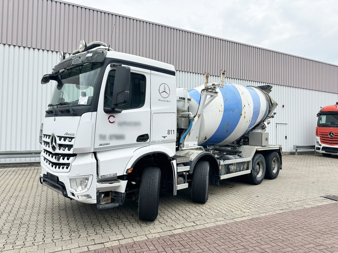 Mercedes-Benz Arocs 3251 LB 8x4/4 Arocs 3251 LB 8x4/4, Betonmischer Liebherr ca. 9m³ - Автобетоносмеситель: фото 1 Mercedes-Benz Arocs 3251 LB 8x4/4 Arocs 3251 LB 8x4/4, Betonmischer Liebherr ca. 9m³ - Автобетоносмеситель: фото 1