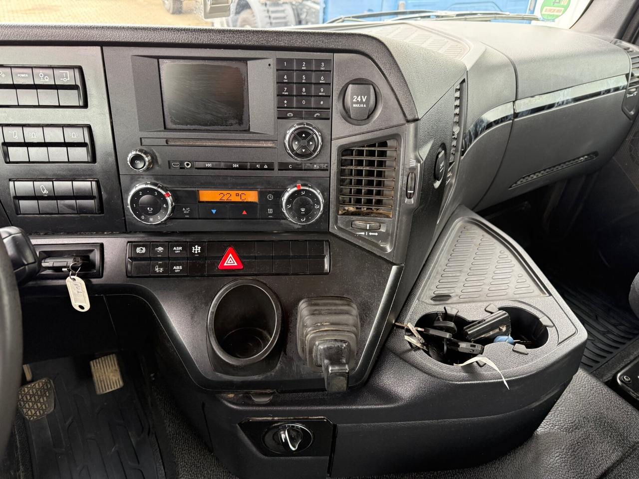 Mercedes-Benz Arocs 3363 K 6x4 Arocs 3363 K 6x4, Grounder, Turbo-Retarder-Kupplung, Bordmatik - Самосвал: фото 5 Mercedes-Benz Arocs 3363 K 6x4 Arocs 3363 K 6x4, Grounder, Turbo-Retarder-Kupplung, Bordmatik - Самосвал: фото 5