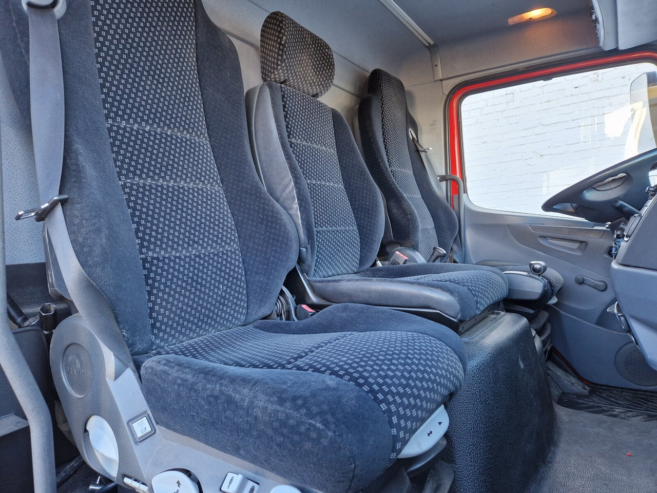 Mercedes-Benz Atego 1218 L 4x2 1218 L 4x2, Fassi Kran F 95A21 5.9m-1.545 kg, - Автоманипулятор: фото 5 Mercedes-Benz Atego 1218 L 4x2 1218 L 4x2, Fassi Kran F 95A21 5.9m-1.545 kg, - Автоманипулятор: фото 5