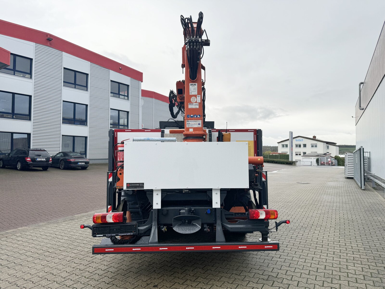 Автоманипулятор, Грузовик бортовой/ Платформа Mercedes-Benz Atego 1223 L 4x2 Atego 1223 L 4x2 mit Heckkran Atlas 88.3-A2L, Funk: фото 13