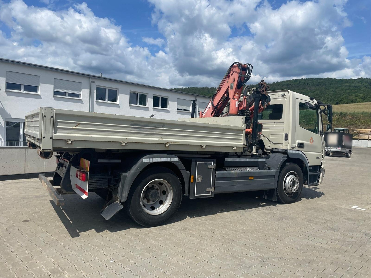 Mercedes-Benz Atego 1224 K 4x2 Atego 1224 K 4x2 - Крюковой мультилифт: фото 2 Mercedes-Benz Atego 1224 K 4x2 Atego 1224 K 4x2 - Крюковой мультилифт: фото 2