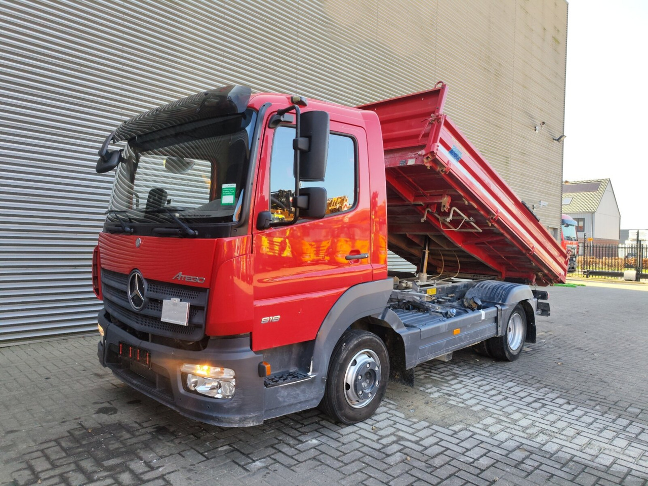 Mercedes-Benz Atego 818 K 4x2 Atego 818 K 4x2, Meiller-Kipper, 2 x AHK - Самосвал: фото 4 Mercedes-Benz Atego 818 K 4x2 Atego 818 K 4x2, Meiller-Kipper, 2 x AHK - Самосвал: фото 4