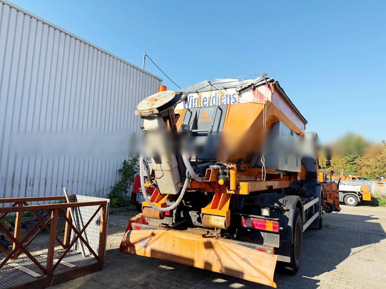 Mercedes-Benz Axor 1824 L 4x2 Axor 1824 L 4x2, Motorabtrieb, Winterdienstausstattung - Крюковой мультилифт: фото 3 Mercedes-Benz Axor 1824 L 4x2 Axor 1824 L 4x2, Motorabtrieb, Winterdienstausstattung - Крюковой мультилифт: фото 3