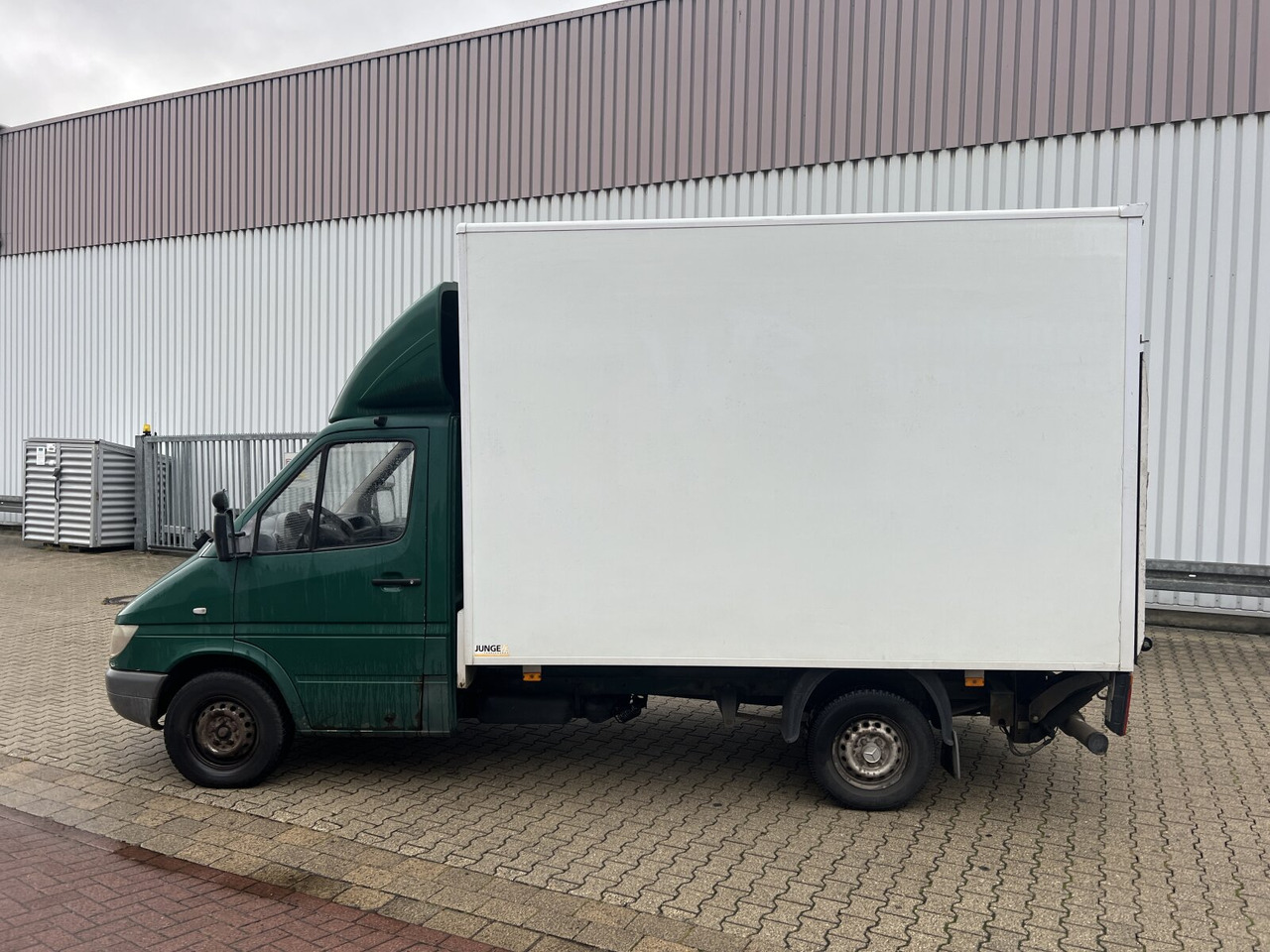 Грузовик с закрытым кузовом Mercedes-Benz Sprinter 313 CDI 4x2 Sprinter 313 CDI 4x2 mit LBW Sörensen: фото 12