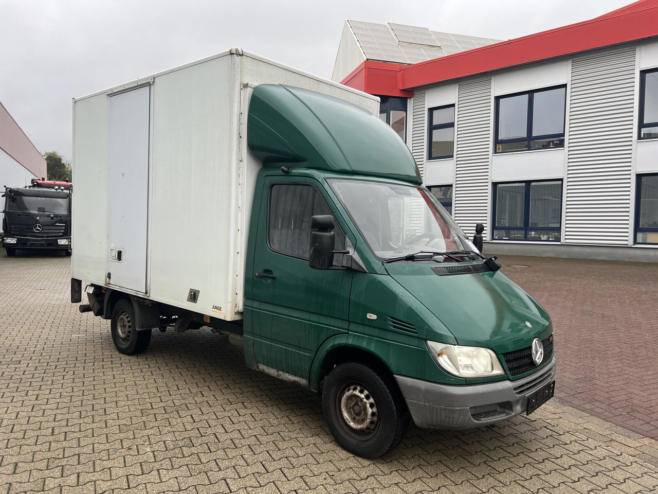 Грузовик с закрытым кузовом Mercedes-Benz Sprinter 313 CDI 4x2 Sprinter 313 CDI 4x2 mit LBW Sörensen: фото 8