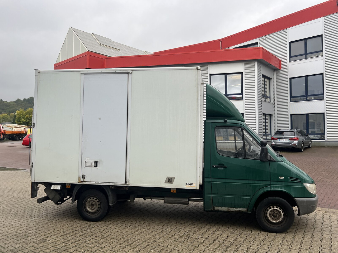 Грузовик с закрытым кузовом Mercedes-Benz Sprinter 313 CDI 4x2 Sprinter 313 CDI 4x2 mit LBW Sörensen: фото 9