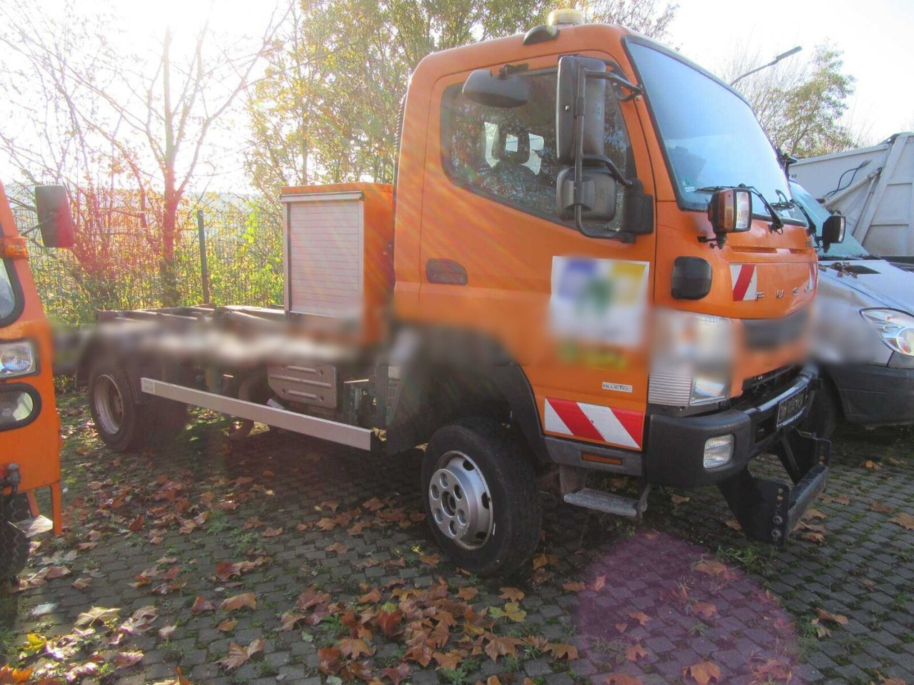 Mitsubishi Canter Fuso 6C18 4x4 Canter Fuso 6C18 4x4, Winterdienstausstattung, City-Abroller - Крюковой мультилифт: фото 1 Mitsubishi Canter Fuso 6C18 4x4 Canter Fuso 6C18 4x4, Winterdienstausstattung, City-Abroller - Крюковой мультилифт: фото 1