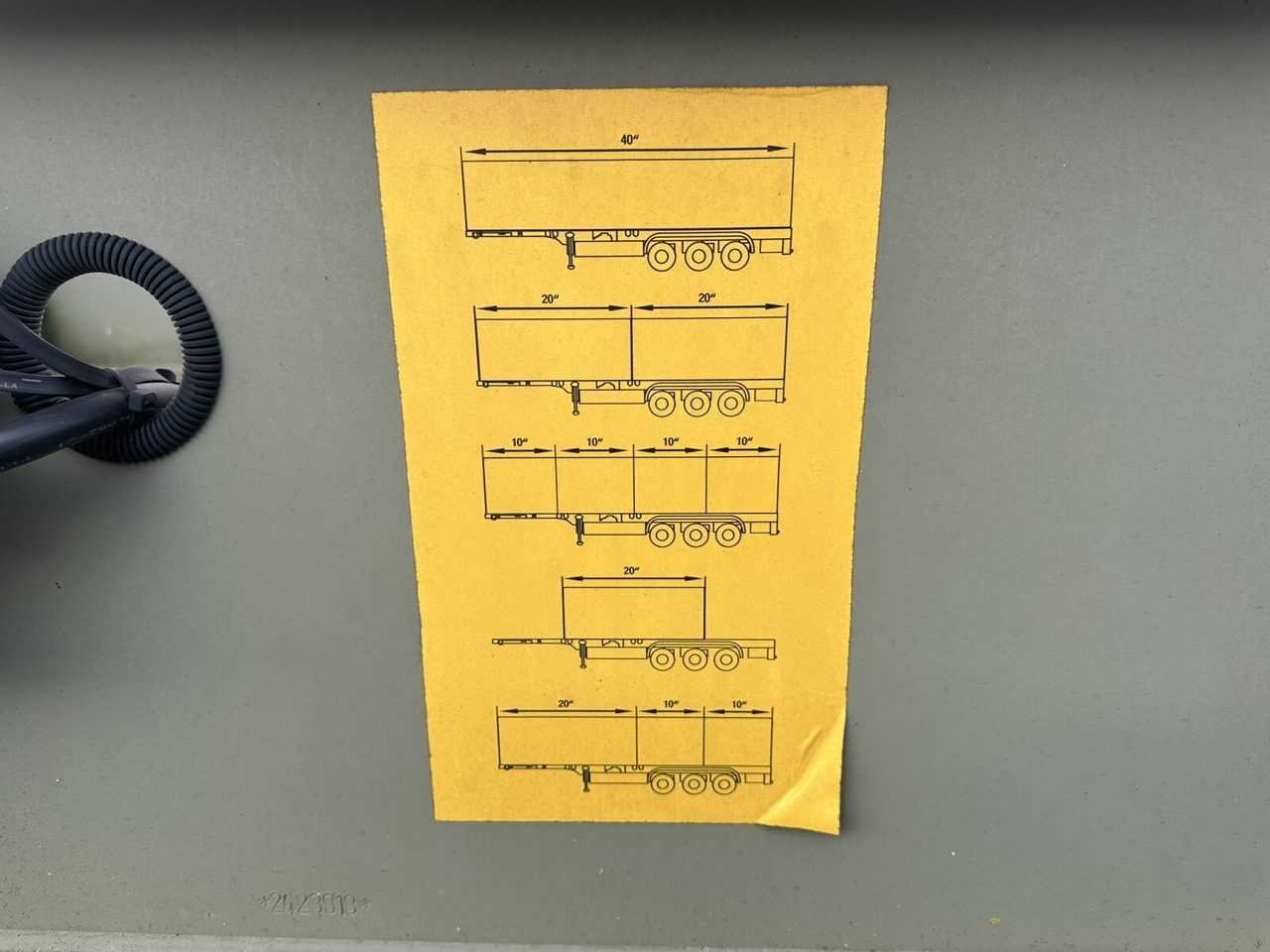 Schmitz Cargobull SCF 24 Containerchassis SCF 24 Containerchassis, Nachlauflenkachse, 2x20/20/30/40ft, Ex-! - Полуприцеп: фото 5 Schmitz Cargobull SCF 24 Containerchassis SCF 24 Containerchassis, Nachlauflenkachse, 2x20/20/30/40ft, Ex-! - Полуприцеп: фото 5