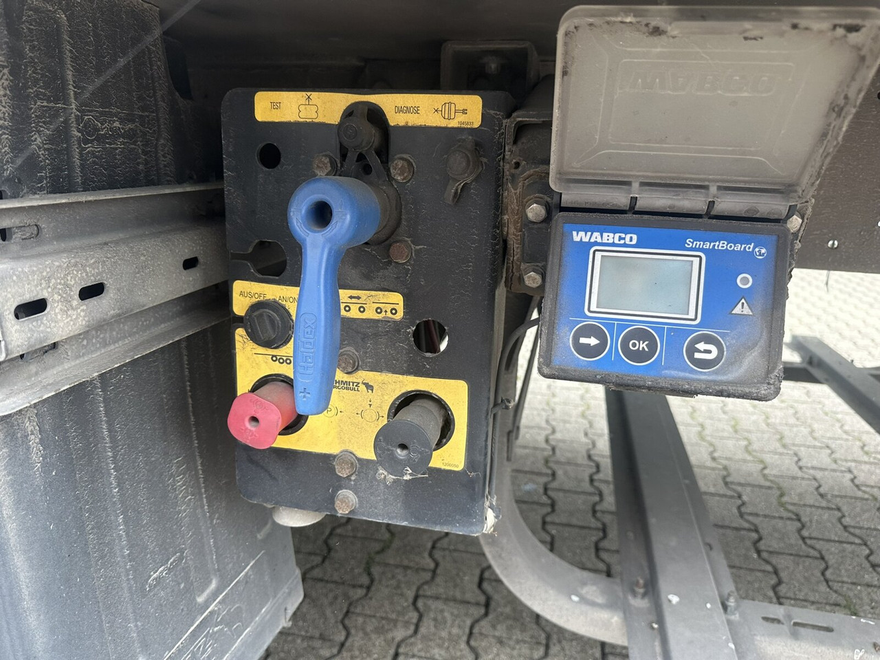 Schmitz Cargobull SKO 24/L-13.4 FP 25 SKO 24/L-13.4 FP 25 - Полуприцеп-рефрижератор: фото 4 Schmitz Cargobull SKO 24/L-13.4 FP 25 SKO 24/L-13.4 FP 25 - Полуприцеп-рефрижератор: фото 4